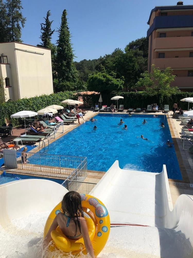 Monna Roza Beach Hotel Kemer Exterior photo