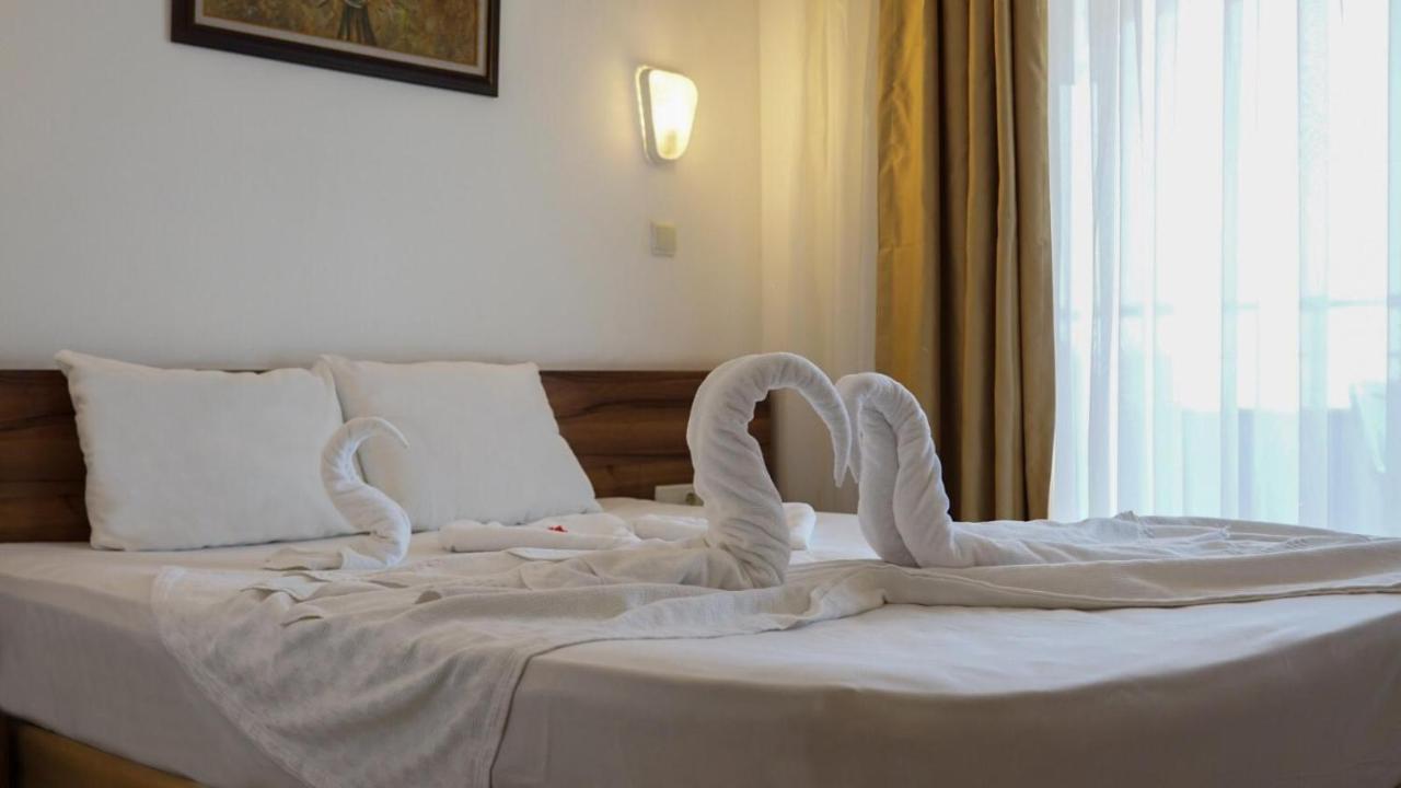 Monna Roza Beach Hotel Kemer Exterior photo